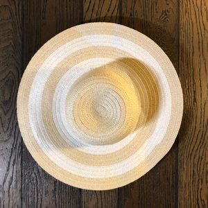 Summer beachy woven hat! Sunhat